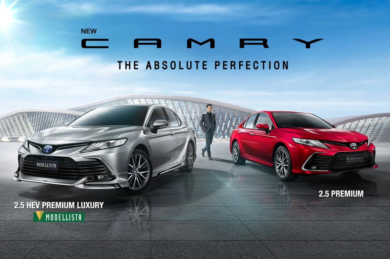 NEW! Toyota Camry